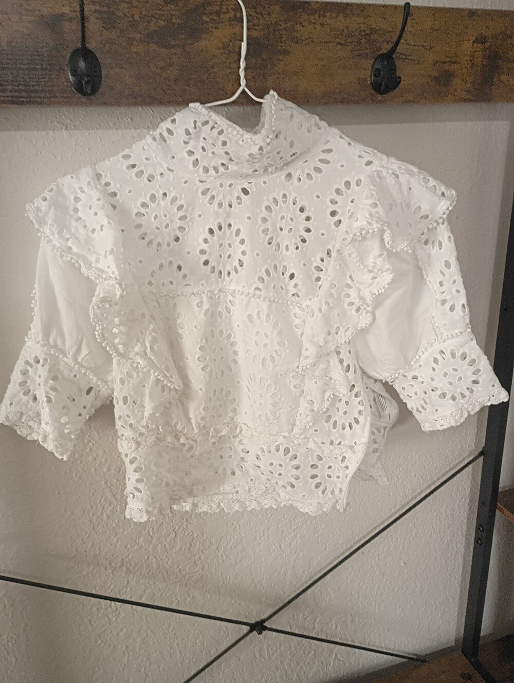 Stellah White Eyelet Ruffled Women's Top